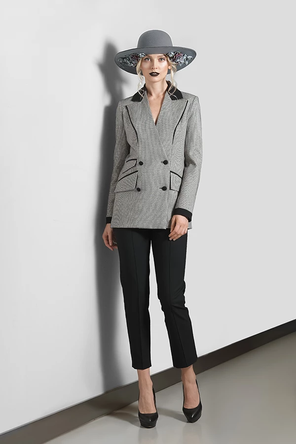 10thJuly23-Article-Impactful-Portraits-fullLength2