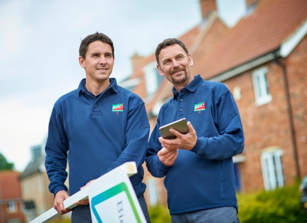 Agency Express signage installation